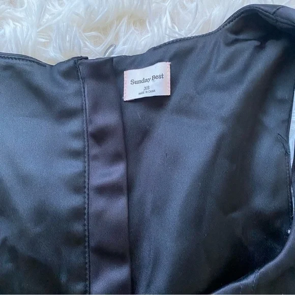 Aritzia Sunday Best Shiloh Bustier - Picture 5 of 9